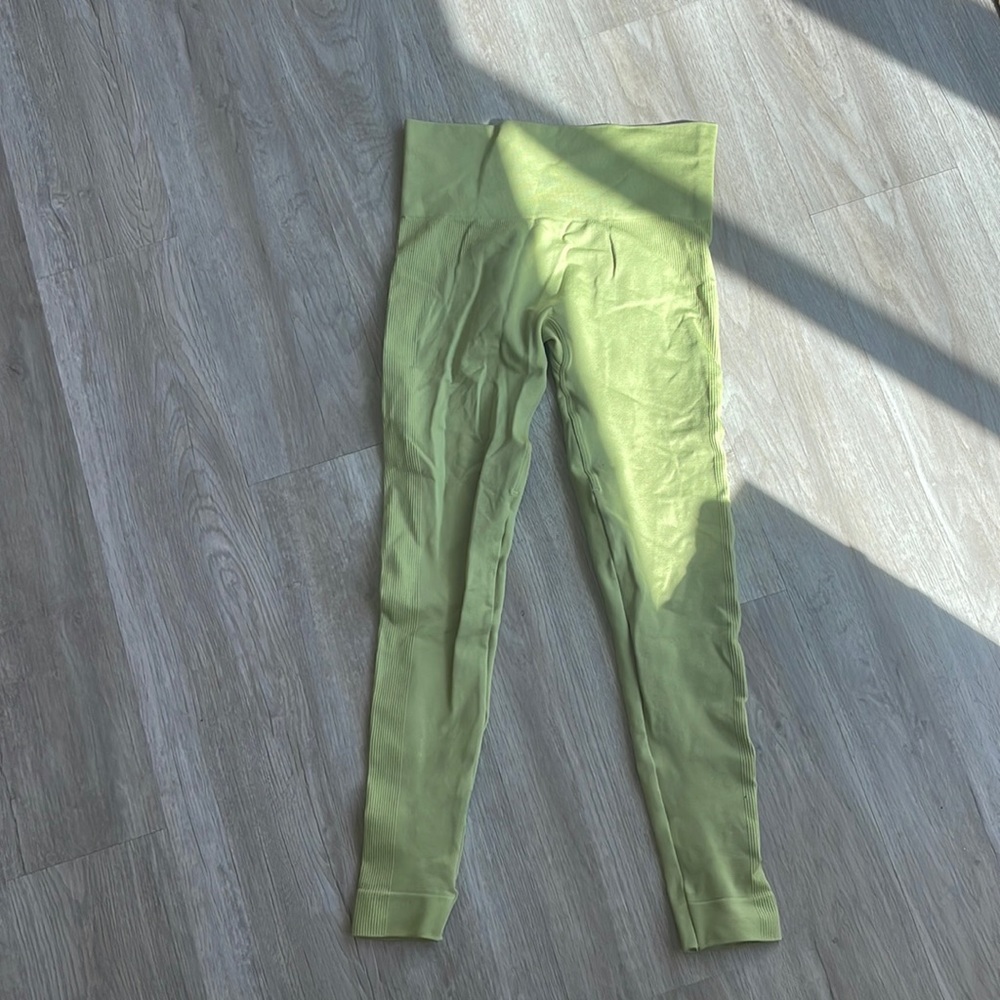 Set active green leggings